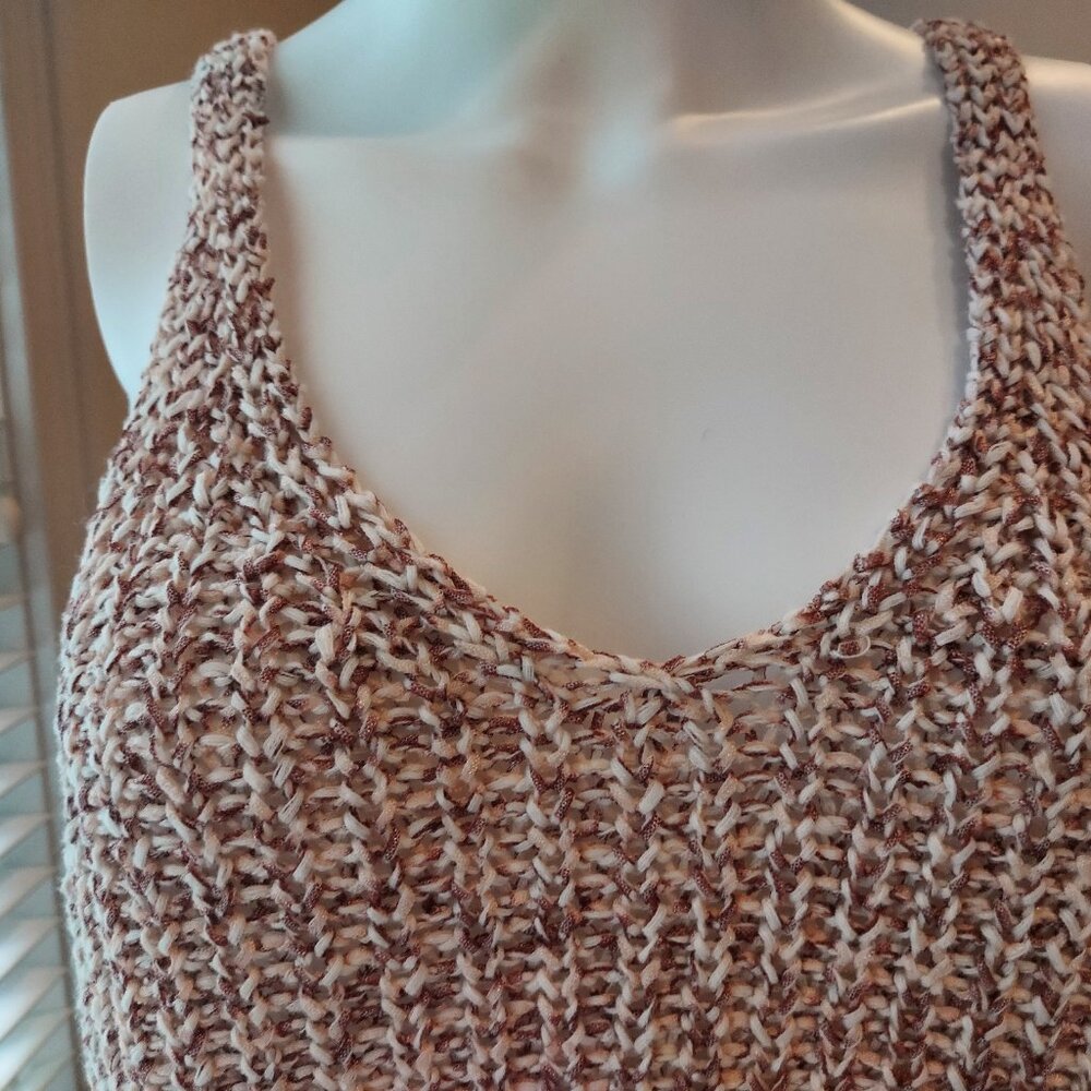 Harper Heritage ( Francesca's)crochet tank top